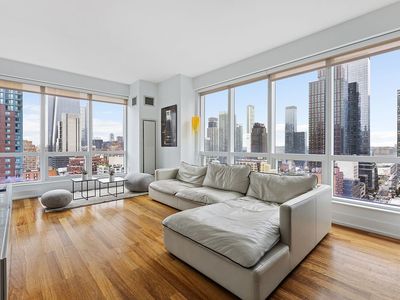 350 W 42nd St APT 20L