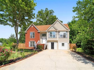 5896 Amerson Ln