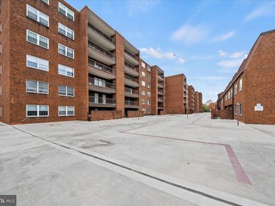 215 Haddonfield Cmns #215