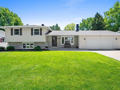 3464 Golf Dr