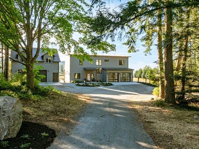 1423 Rose Lane