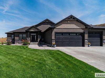 7091 S Green River Cir