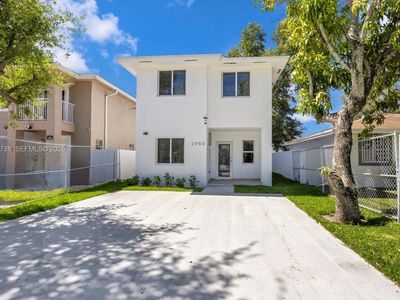 2778 NW 44th St