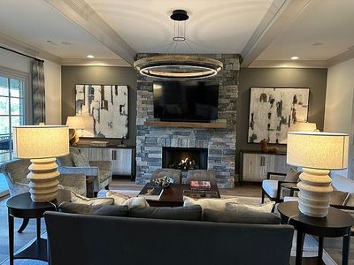 130 Thornhill Dr