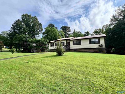 150 Fox Hollies Blvd