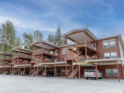 9090 Cinema Dr #C204