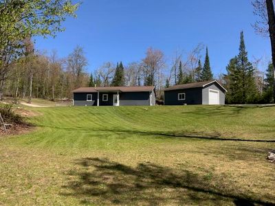 2652 Mont Gabriel Rd