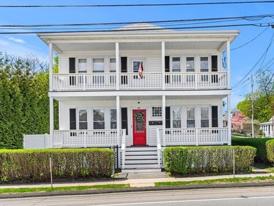 40 County St