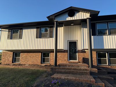 Property at 6888 Oak Grove Rd, Newburgh, IN