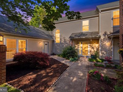 4708 Colonel Ashton Pl #424