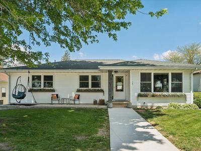107 1st St SE