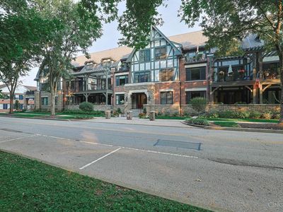 3942 Miami Rd Unit 203