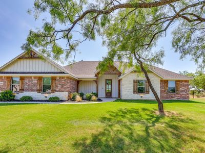 1000 Churchill Ln