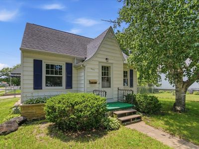 Property at 262 Cottage Grove Ave, Waterloo, IA