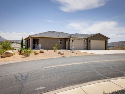 217 W Terrace Cir