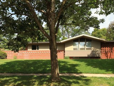 301 Homan Ave