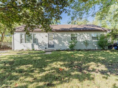 Property at 1 Wander Way, Lake In The Hills, IL