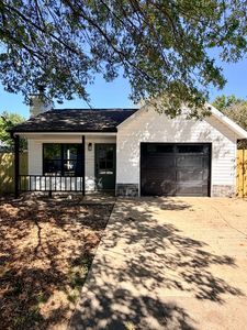 398 E Evergreen Ln