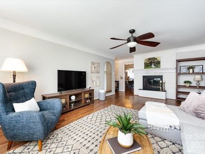 1708 Roxborough Rd UNIT H