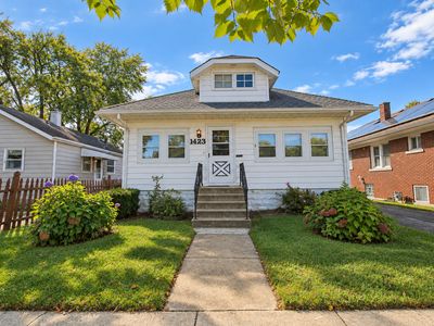 1423 N Raynor Ave