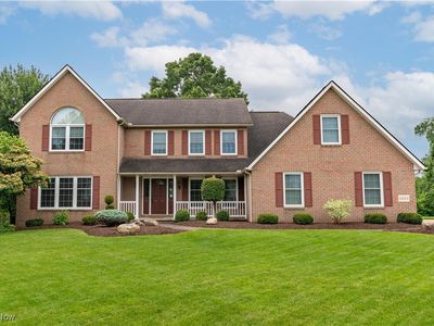 6884 Mapleridge Cir NW