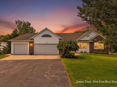 2130 Canterbury Ln