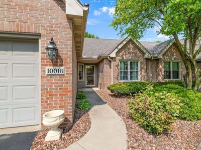 10016 Wildwood Ln