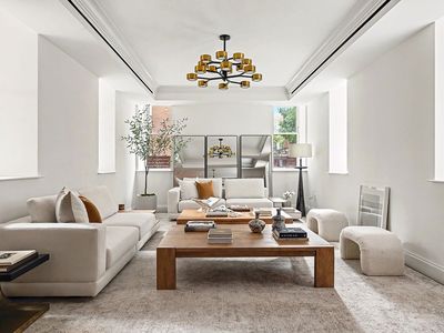344 W 72nd St #Townhouse 3