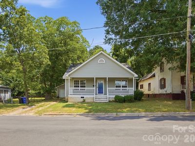 247 Troutman Ave