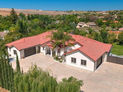 701 Sterling Ct