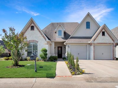 745 Esperanza Pl