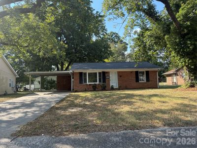 207 N Jones Ave