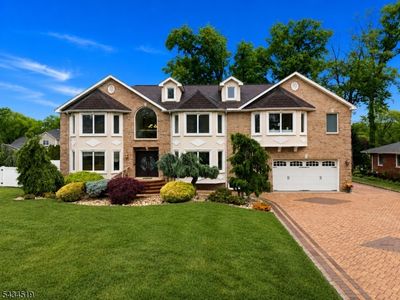 19 FAIRVIEW ROAD