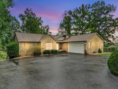 1037 Whitetail Dr
