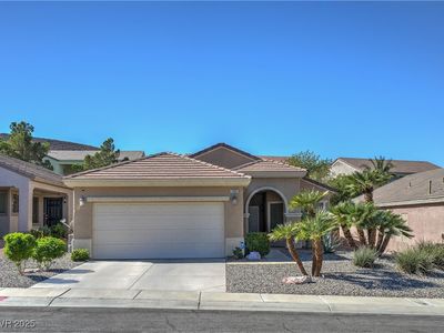 2085 Desert Woods Dr