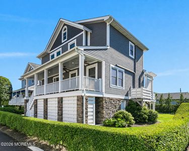 6 Willow Avenue