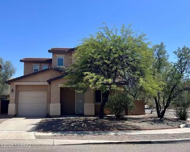4250 E River Falls Dr