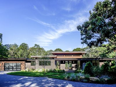 304 Abrahams Path