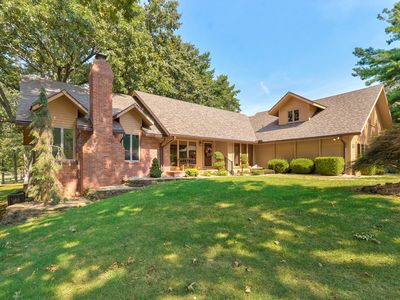 5103 Colonial Circle