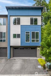 16201 Meadow Road #E4