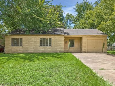 4322 Groton Dr