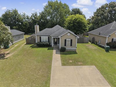 Property at 108 Mayfield Dr, Leesburg, GA