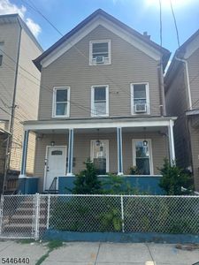 216 Inslee Pl #2