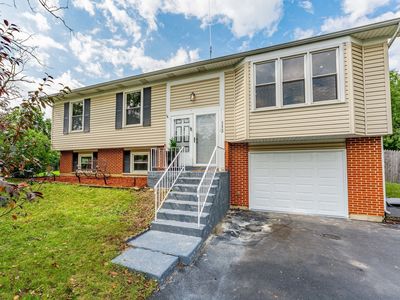 113 Camelot Way