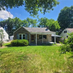 24 Sunset Dr