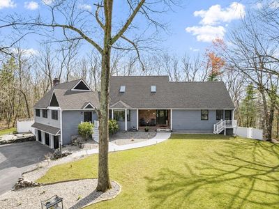 99 Longview St