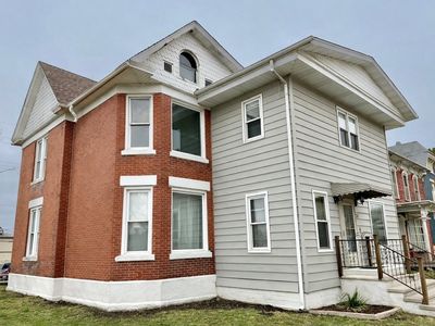 31 3rd St