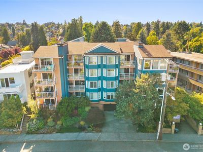 7111 Linden Avenue N #304