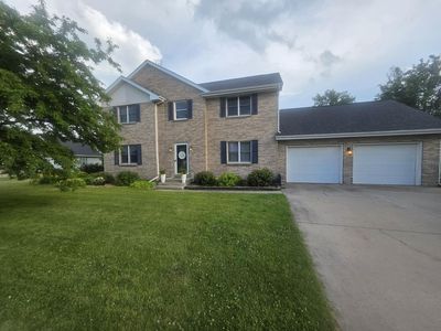 45 Oak Ridge Dr