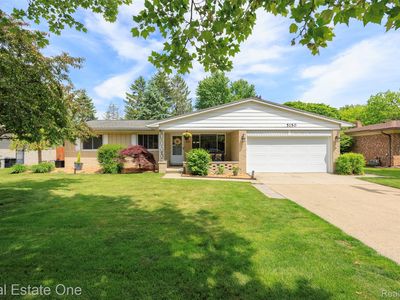 5150 Dayton Dr